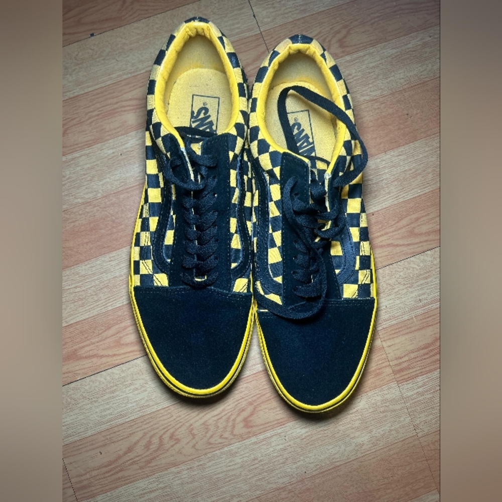 Vans Men's Checkered Black and Yellow Sneakers